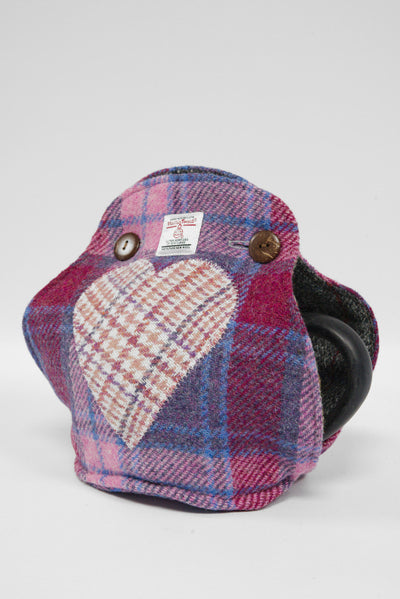 Harris Tweed Tea Cosy - Lilac Pink Check Heart (Green HB)