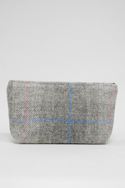 Harris Tweed Cosmetic Bag A095 (Black Leather)