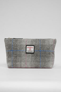 Harris Tweed Toiletries Bag A095 Black Leather
