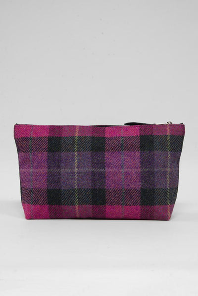 Harris Tweed Toiletries Bag A0257 Black Leather