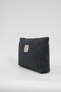 Harris Tweed Toiletries Bag A0239 (C) (Black Leather)