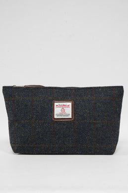 Harris Tweed Toiletries Bag A0239 (Brown Leather)