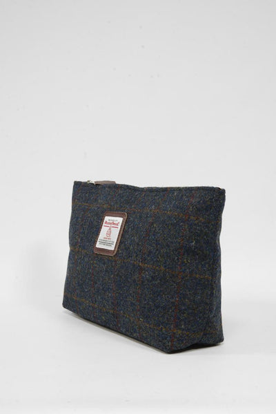 Harris Tweed Toiletries Bag A0239 (Brown Leather)