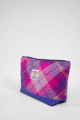 Harris Tweed Washbag A090 (C) (Purple)