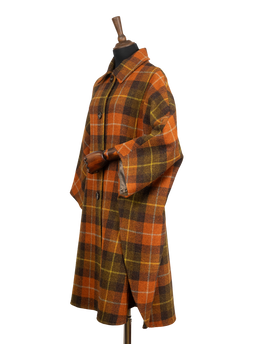 Harris Tweed Ladies Buttoned Long Cape - A0258