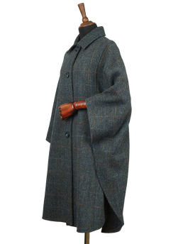 Harris Tweed Ladies Buttoned Long Cape HB80