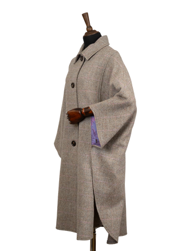 Harris Tweed Ladies Buttoned Long Cape - Oat Pink Herringbone