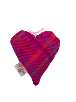 Harris Tweed Lavender Heart A0161