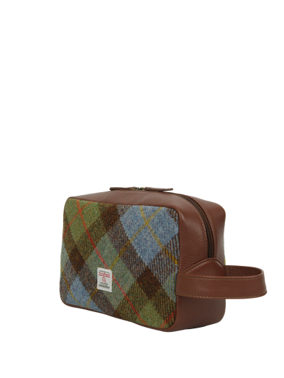 Harris Tweed Lewis Washbag A017