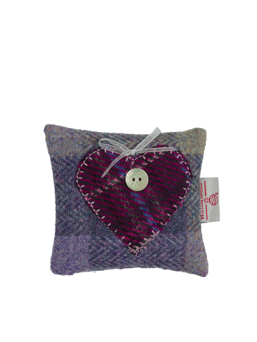 Harris Tweed Scented Drawer Sachet - HB156/Purple Check (Heart)