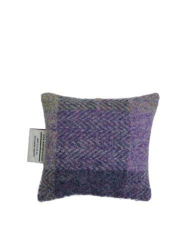 Harris Tweed Scented Drawer Sachet - HB156/Purple Check (Heart)
