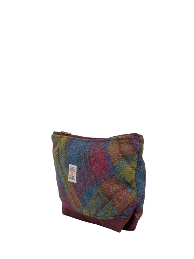 Harris Tweed Washbag - A0195 (C) (Maroon) (SL)