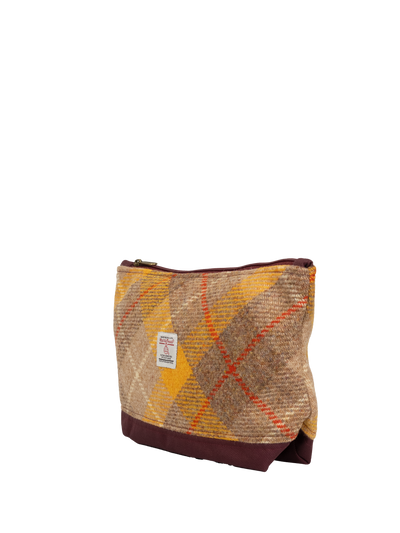 Harris Tweed Washbag - A0230 (C) (Maroon) (SL)