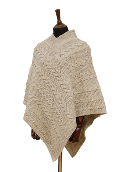 V-Neck Poncho Skiddaw