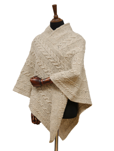 V-Neck Poncho Skiddaw